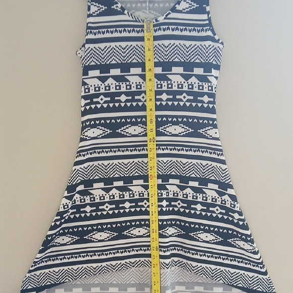 Cowgirl Justice Chic Asymmetrical Tribal Print Dress Sz M - Picture 6 of 7